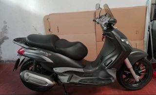  PIAGGIO BEVERLY 250 S