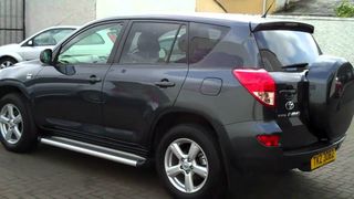 Toyota RAV 4  '07-thumb-1