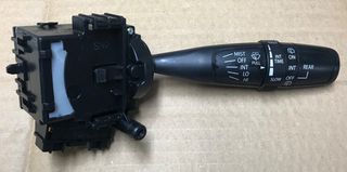 SUZUKI SWIFT ‘14 Διακόπτης υαλοκαθαριστήρων σε άριστη κατάσταση!!!