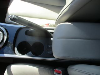Τεμπέλης με Κονσόλα Χειροφρένου Mazda CX7 '10 Προσφορά.