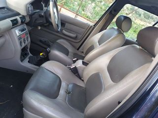 LAND ROVER FREELANDER  2001 1997cc DIESEL-thumb-2