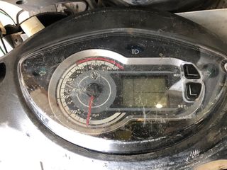 Sym symphony 125cc για ανταλλακτικα!!-thumb-4