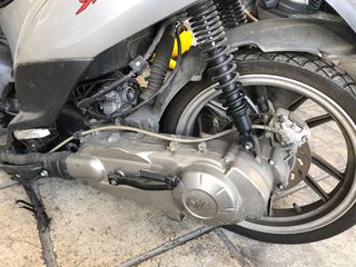 Sym symphony 125cc για ανταλλακτικα!!-thumb-6