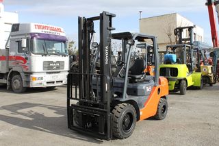 Toyota 2012 02-8FDF30 FV3700 [1714]-thumb-1