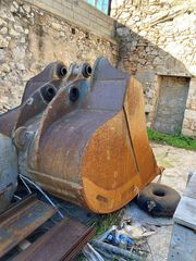 Κουβάς Τσάπας LIEBHERR 954-thumb-2