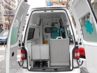 Ασθενοφόρο Volkswagen 2013 TRANSPORTER  T5-thumb-7