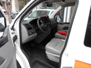 Ασθενοφόρο Volkswagen 2013 TRANSPORTER  T5-thumb-10
