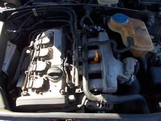 Audi A4 2000-thumb-4