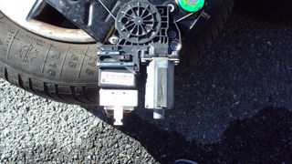 VW EOS (ΠΑΡΑΘΥΡΑ ΠΙΣΩ ΗΛΕΚΤΡΙΚΑ)-thumb-3