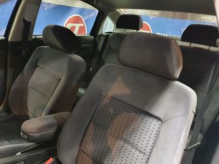 Volkswagen Passat 1998 (Ανακατασκευή - Tsaousis)-thumb-9