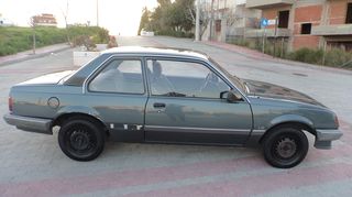 Opel Ascona 1985 1300-thumb-9