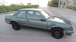 Opel Ascona 1985 1300-thumb-11