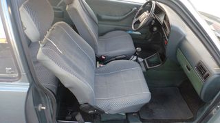Opel Ascona 1985 1300-thumb-31