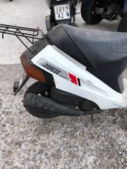 Suzuki Address 1993-thumb-1