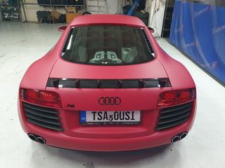Audi R8 2009-thumb-12