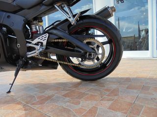 Yamaha 2004 YZF R6-thumb-1