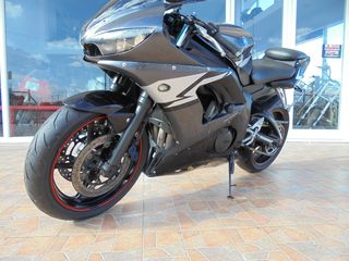 Yamaha 2004 YZF R6-thumb-2