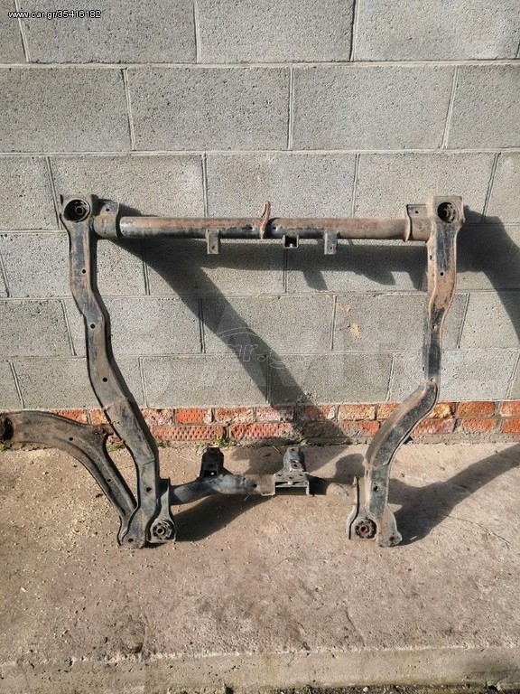 ΓΕΦΥΡΑ ΜΗΧΑΝΗΣ  HYUNDAI ACCENT SDN 99-02