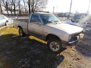 Isuzu Pick up 4Χ4 '92-thumb-2