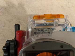 Canon WP-DC28 underwater housing-thumb-1