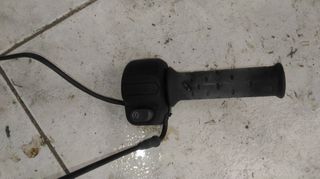 SCARABEO 50 4T 4V ΔΙΑΚΟΠΤΗΣ ΔΕΞΙΑ / ΜΙΖΑΣ