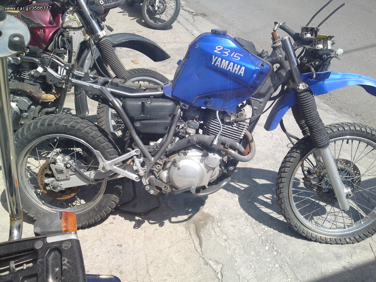 YAMAHA XT600