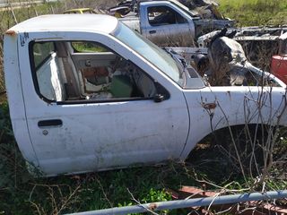 Μούρη Nissan Navara 