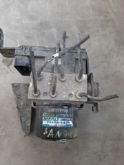 ΜΟΝΑΔΑ ABS ΑΠΟ HYUNDAI SANTA FE 02