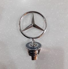 Σήμα καπό Mercedes Benz