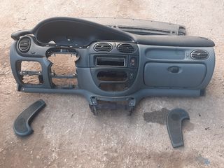 ΤΑΜΠΛΟ ΑΠΟ RENAULT SCENIC-thumb-1