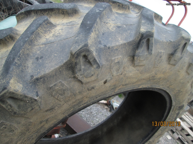 PIRELI  420/70 = 38   RADIAL