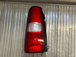 Φανάρι πίσω αριστερά Suzuki Jimny 98-18