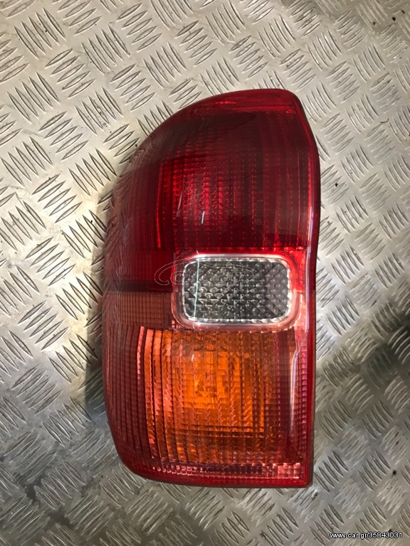 Φανάρι πίσω αριστερά Toyota RAV4 00-04