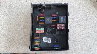 AUDI A3 ΣΕΤ  ECU + ΚΑΝΤΡΑΝ + BCI + SWCM + GATEWAY CONTROL MODULE + ANTI THIEF ALARM CONTROL MODULE + Ignition barrel + KEY + BARREL DOOR + Central Circuit Board Relay Fuse Box-thumb-16