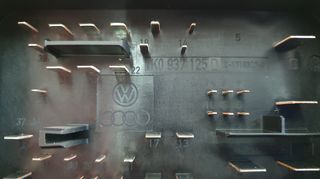 AUDI A3 ΣΕΤ  ECU + ΚΑΝΤΡΑΝ + BCI + SWCM + GATEWAY CONTROL MODULE + ANTI THIEF ALARM CONTROL MODULE + Ignition barrel + KEY + BARREL DOOR + Central Circuit Board Relay Fuse Box-thumb-17