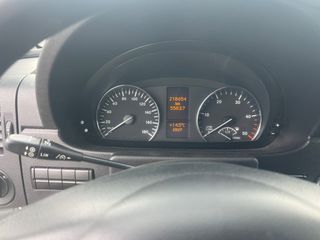 Κλούβα Mercedes-Benz 2015 313-thumb-10