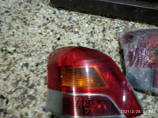 Yaris '09-'11 φανάρια πίσω με Led πόρτοκαλί φλάς γνήσια μτχ. 