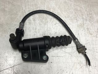 SUZUKI SWIFT ‘14 23820-68L00 Αντλία συμπλέκτη σε άριστη κατάσταση γνήσια!!!