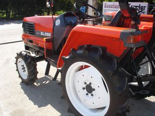 Αμπελουργικά Τρακτέρ Kubota 2009 GL 200 -20 KW X 1.36=27 HP-thumb-5