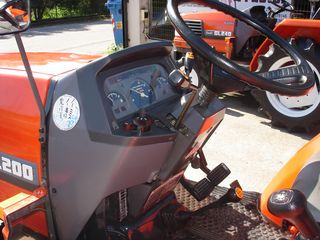 Αμπελουργικά Τρακτέρ Kubota 2009 GL 200 -20 KW X 1.36=27 HP-thumb-12