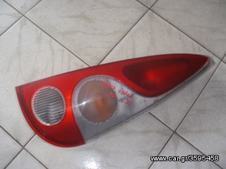 ΦΑΝΑΡΙ ΠΙΣΩ ΔΕΞΙ TOYOTA YARIS VERSO 98-04