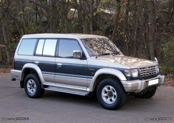 ΚΑΘΡΕΦΤΗΣ ΕΞΩ ΜΑΥΡΟΣ ΔΕΞΙΟΣ 92-95: MITSUBISHI PAJERO 