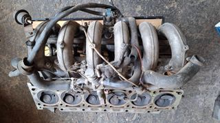 BMW M30 Καπάκι κινητήρα 12500199 E3 E9 E12 E23 E24 E28-thumb-2