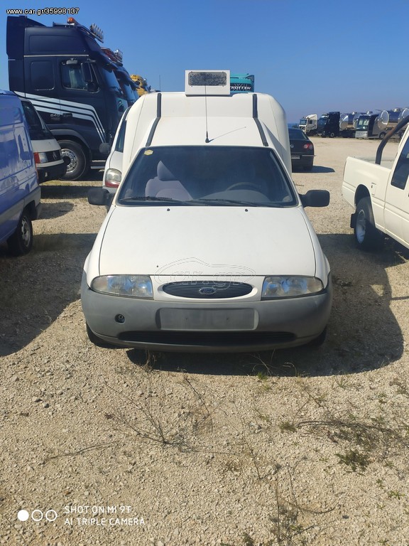 Ford Courier 2000 Ψυγείο