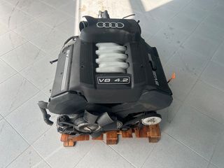 AUDI V8 4,2 40V