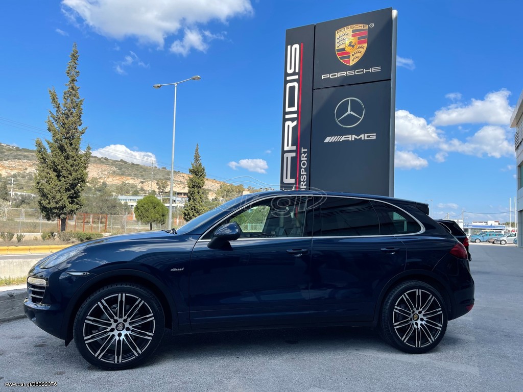 Porsche Cayenne 2011 DIESEL // PANORAMA