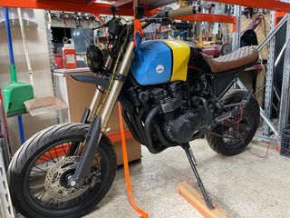 Suzuki 1986 GSE550-thumb-1