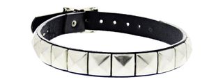 Black 1-Row Pyramid Studded Leather Choker with Buckle