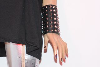 7 ROW Δερμάτινο Βραχιόλι με καρφιά - Μαύρο -  Kinksters