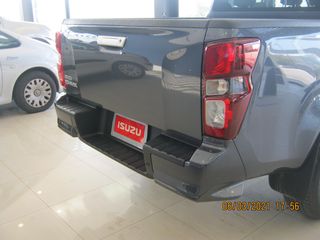 Isuzu D-Max 2026 ACTIVITY4DOOR-thumb-7